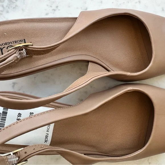 Women Dress Sandal - Picture 5 of 9